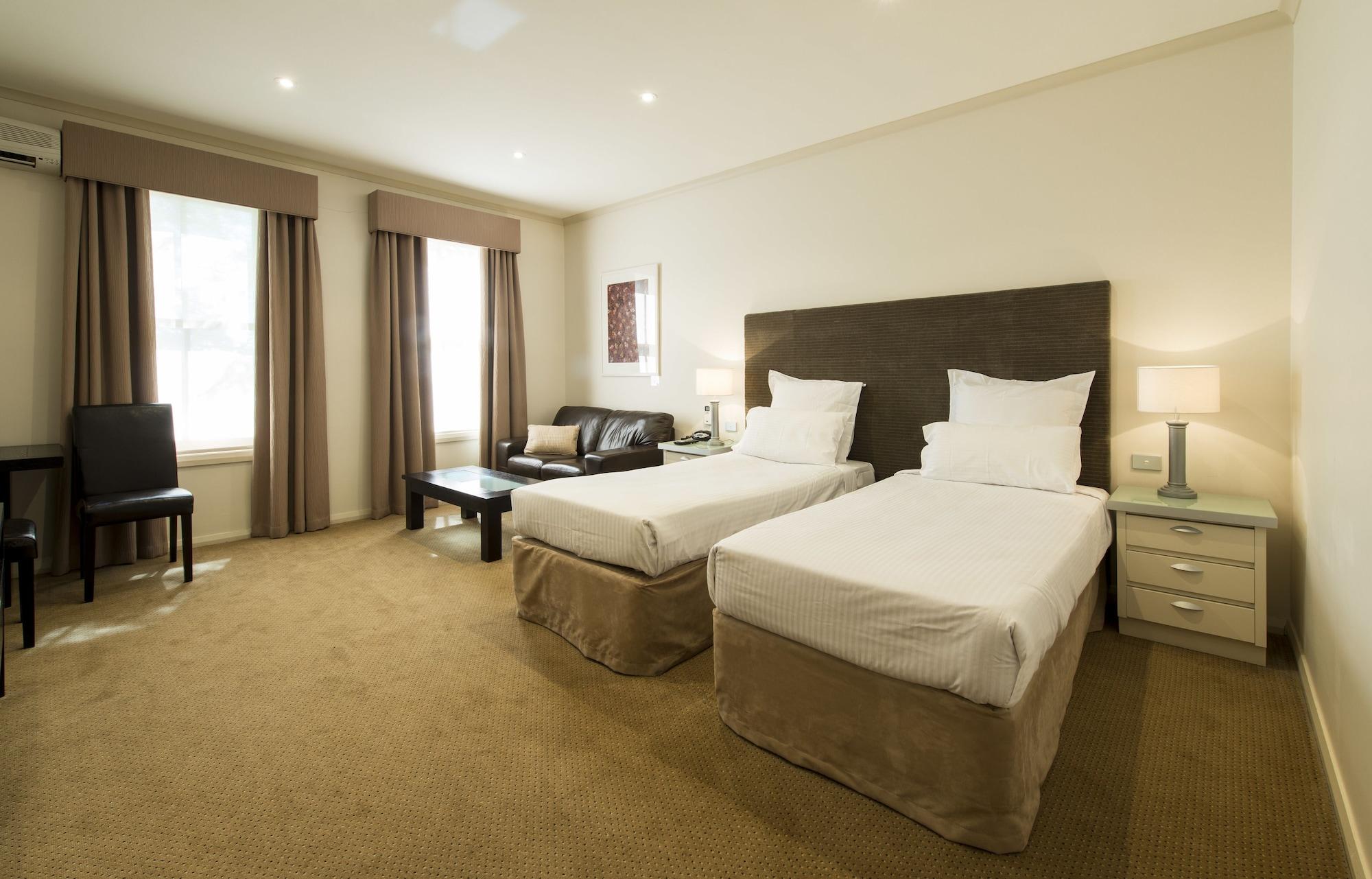Beau Monde International Otel Doncaster East Dış mekan fotoğraf
