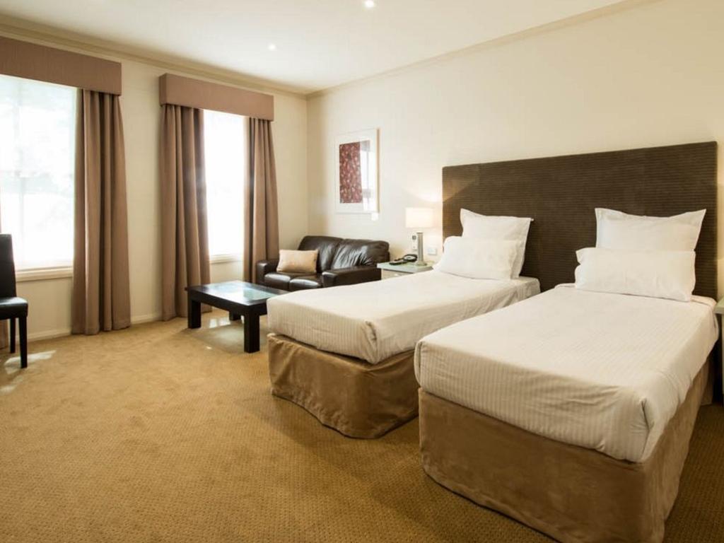 Beau Monde International Otel Doncaster East Oda fotoğraf