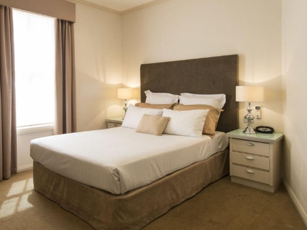 Beau Monde International Otel Doncaster East Oda fotoğraf