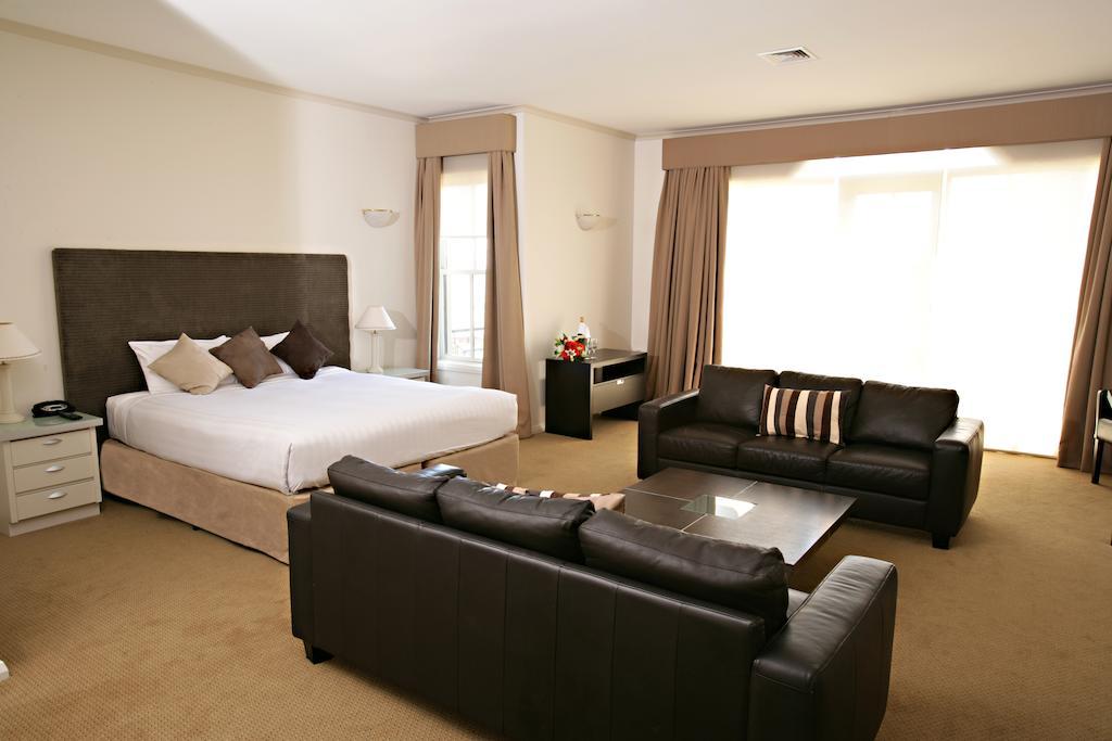 Beau Monde International Otel Doncaster East Oda fotoğraf