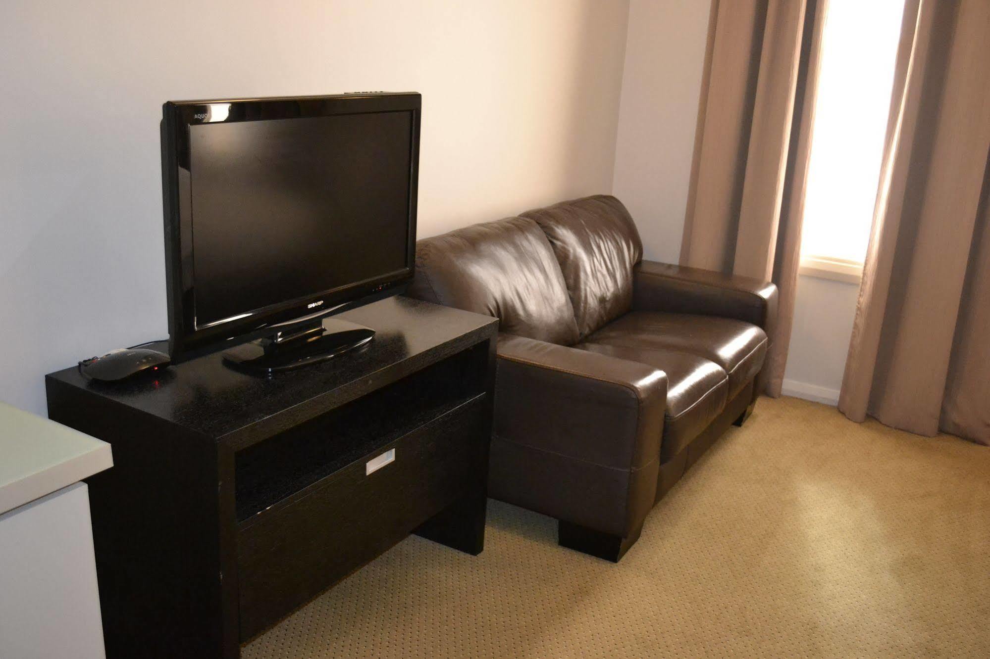Beau Monde International Otel Doncaster East Dış mekan fotoğraf
