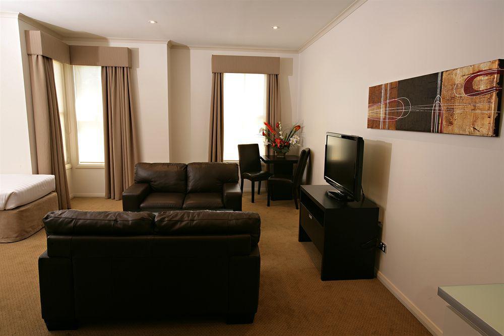 Beau Monde International Otel Doncaster East Dış mekan fotoğraf